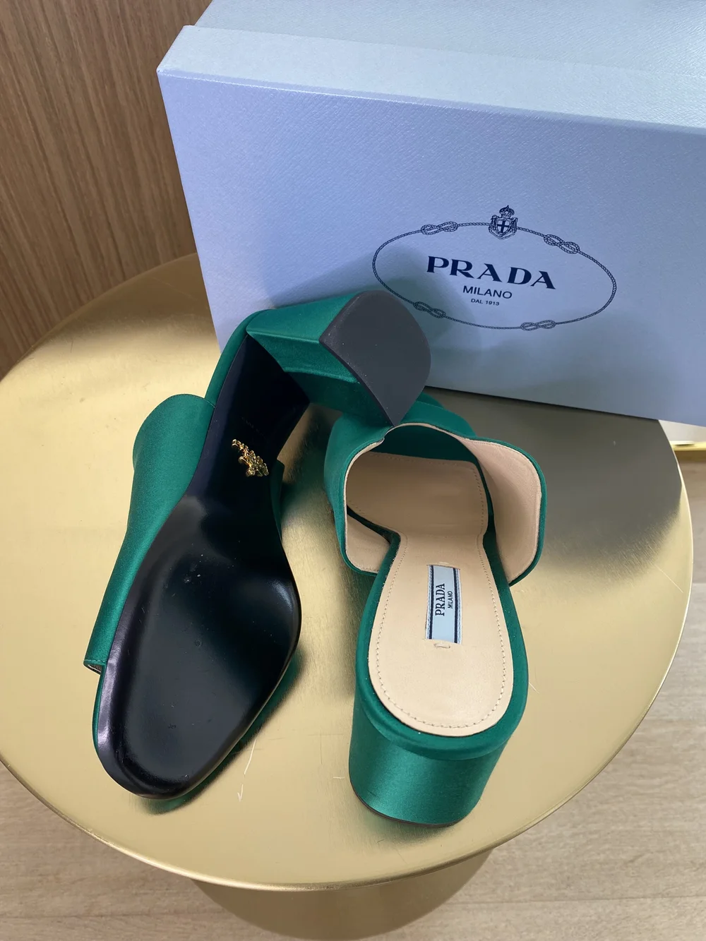 PRADA MULE - GREEN SATIN - SIZE 40 EU — Olori Swank